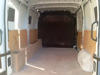 Nissan Interstar 2022