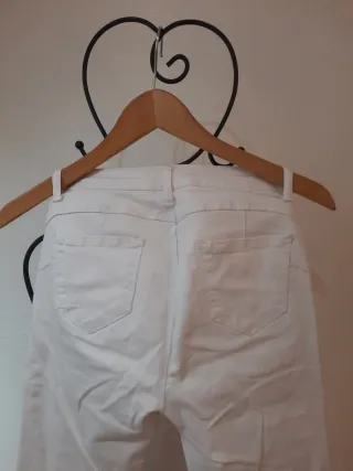 Pantalón blanco