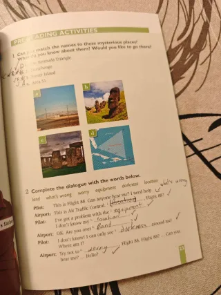 Libro True Tales of Mystery 1° ESO