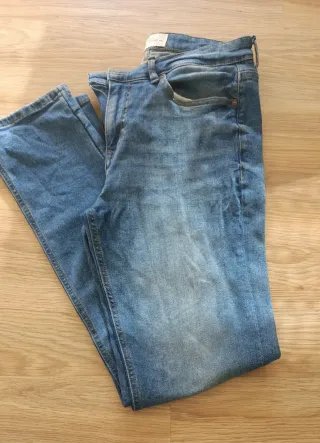 Vaqueros hombre azul