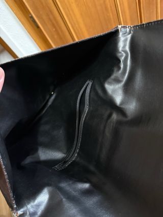 Portadocumentos Fendi Piel Negro y Rojo