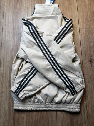 Adidas Año Nuevo Chino Beige Talla L
