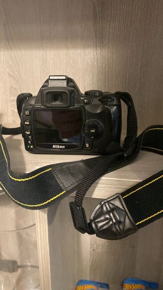 Cámara Nikon D40
