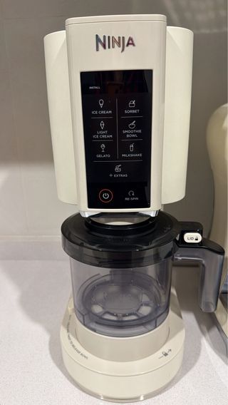 Heladera Ninja Creami Crema NC302E. Nuevo