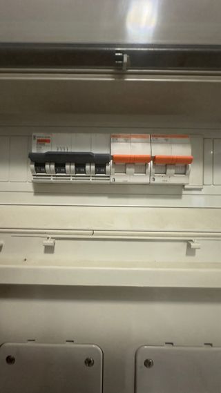 Cuadro Eléctrico Superficie con Térmicos