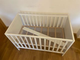 Cuna de madera Ikea