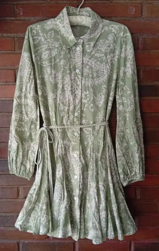 Vestido Zara Estampado Verde Talla L