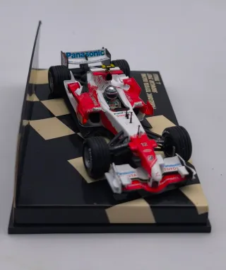 PANASONIC TOYOTA RACING SHOWCAR 2007 J. TRULLI 1:4