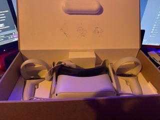 Meta Quest 2 VR + accessori