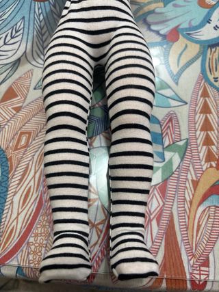 Medias Nancy Rayas Blanco y Negro