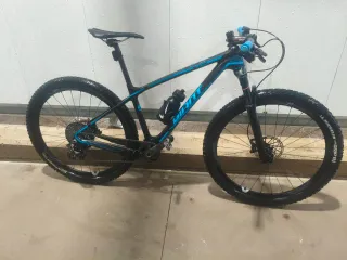 Giant XTC Advanced 27.5 Bicicleta Montaña