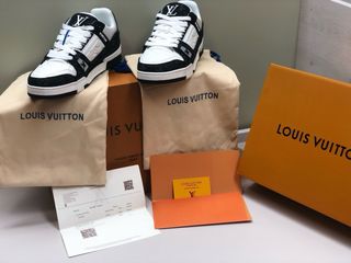 Louis Vuitton Trainer Blanco y Negro T42