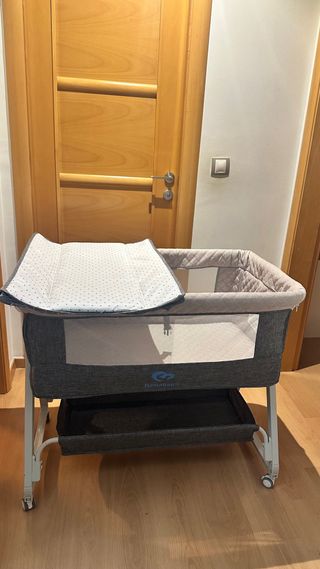 Minicuna colecho gris