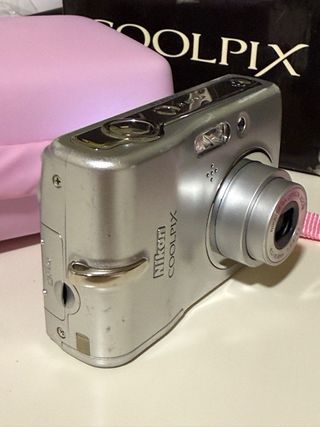 Cámara Digital Nikon COOLPIX L10 bridges y2k pack