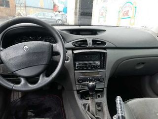 1048264 centralita motor 8200309323 renault laguna