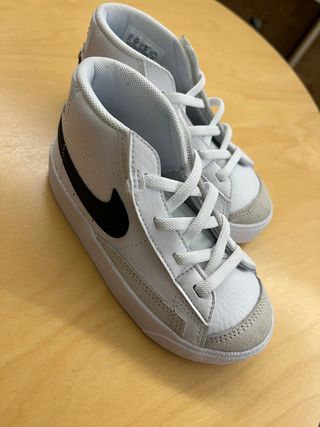 Zapatillas Nike Blazer Mid Blancas