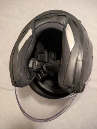 Casco moto tipo jet con visera