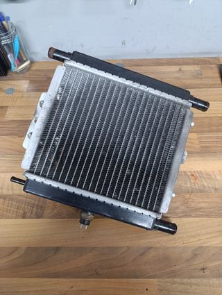 Radiador Agua Peugeot Satelis 125cc