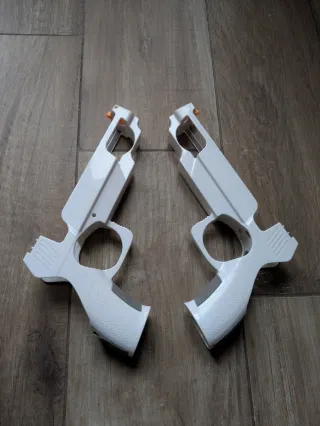 2 Pistole Sparatutto Nintendo Wii Bianco