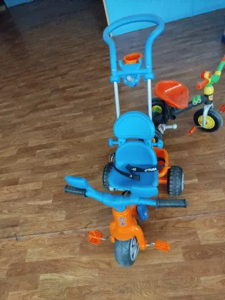 Triciclo infantil