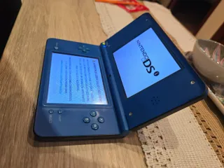 Nintendo DS XL Azul