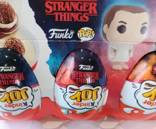 3 Kinder Joy Stranger Things
