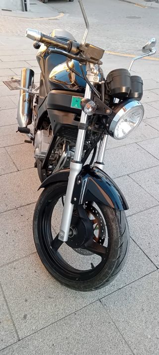 Daelim Roadwin Fi 125 PERFECTA 2011 (13.000km)