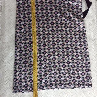 Vestido estampado cuello alto con lazo