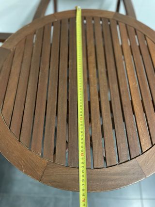 Conjunto mesa y sillas madera exterior..