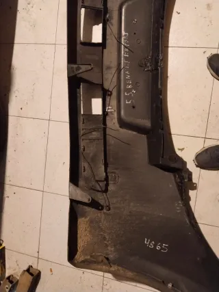 Paragolpes trasero Renault Megane 2 RS