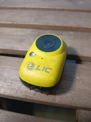 Cámara Deportiva Amarilla + Carcasa sumergible