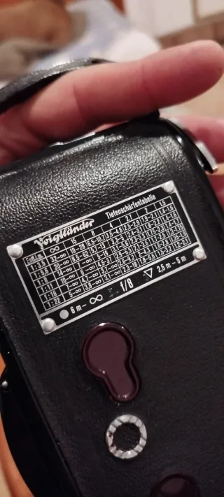 Voigtlander Bessa Cámara Analógica Negra