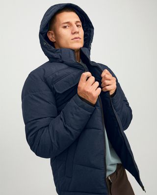 Chaqueta acolchada Jack and Jones Talla XL (NUEVA)