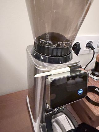 Cafetera De'longhi EM450 + Molinillo