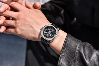 Reloj Benyar Hombre Negro y Plateado