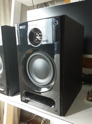 Altavoces KEF C3 Negros