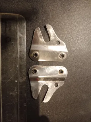 Herrajes metálicos para bicicleta