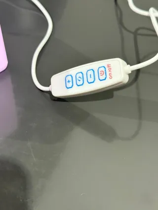 Lámpara Cubo Rosa y Blanca