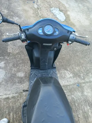 Kymco Agility 49cc 4T Scooter