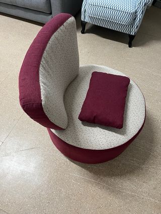 Sillón de diseño nuevo beige y rojo