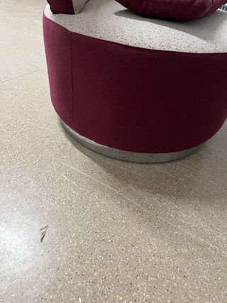 Sillón de diseño nuevo beige y rojo