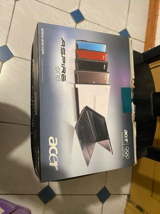 Portátil Acer Aspire One D255E Negro