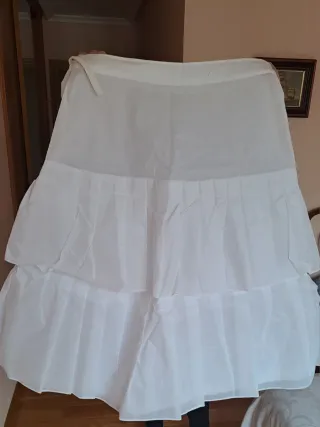 Vestido de Comunión con bolso, cancan y diadema.