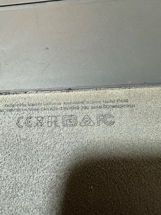 Teclado Inteligente Apple iPad Pro 12.9 1ª/2ª Gen