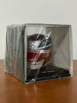 Casco Lewis Hamilton 2019 Championship wdc f1 1/5