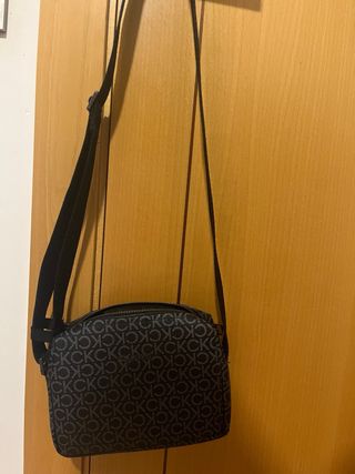 Bolso Calvin Klein Negro Logo Monogram