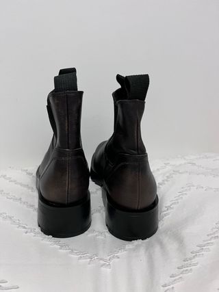 Botas Chelsea Marrones Zara