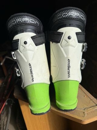 Botas de esquí Dalbello Scorpion 70 269mm 225
