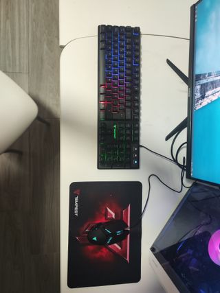 SETUP PC Gaming, Monitor 120Hz, Teclado y Ratón