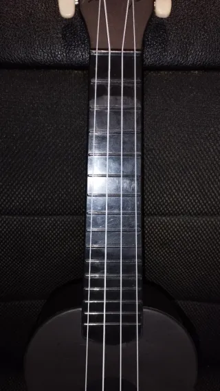 Ukelele Soprano Negro